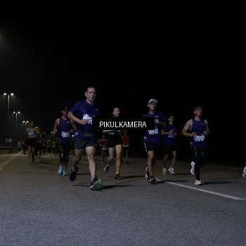 Runner Photo 7517583