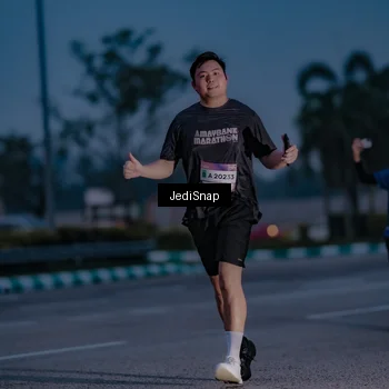 Runner Photo 7517585