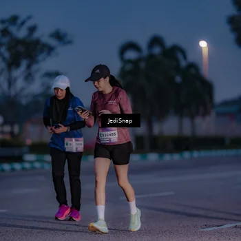 Runner Photo 7517601