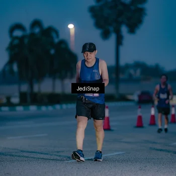 Runner Photo 7517609