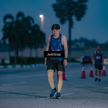 Runner Photo 7517611