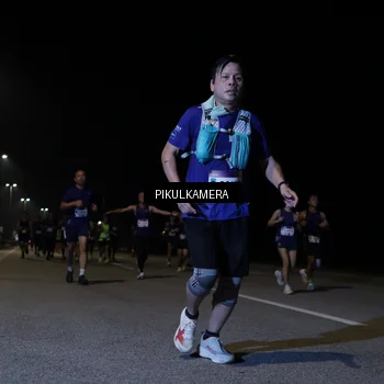 Runner Photo 7517628