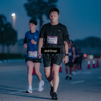 Runner Photo 7517630