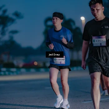 Runner Photo 7517636