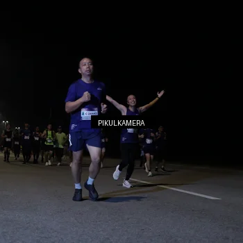 Runner Photo 7517648