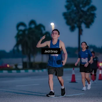 Runner Photo 7517661