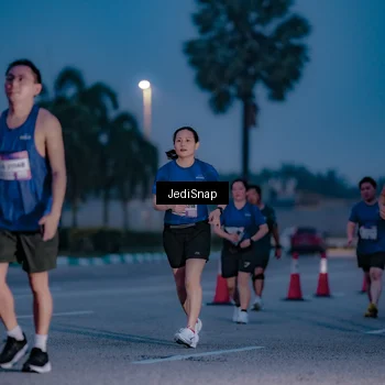Runner Photo 7517668