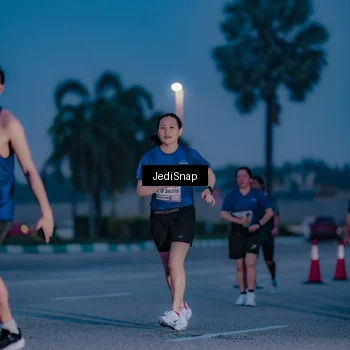 Runner Photo 7517669