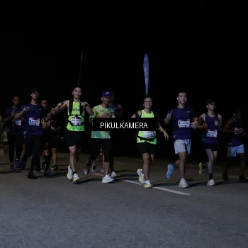 Runner Photo 7517674