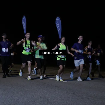 Runner Photo 7517677