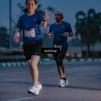 Runner Photo 7517691