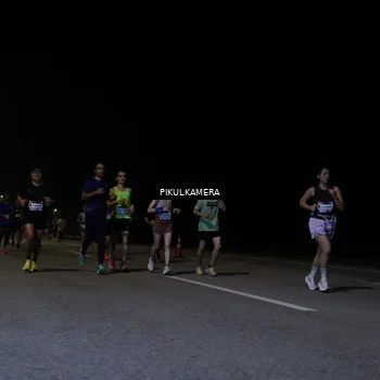 Runner Photo 7517712
