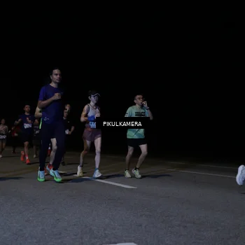 Runner Photo 7517715