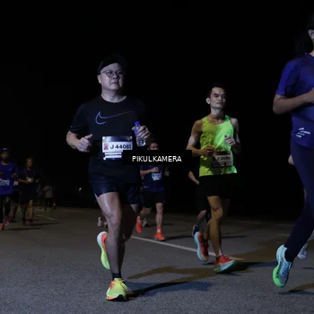 Runner Photo 7517724