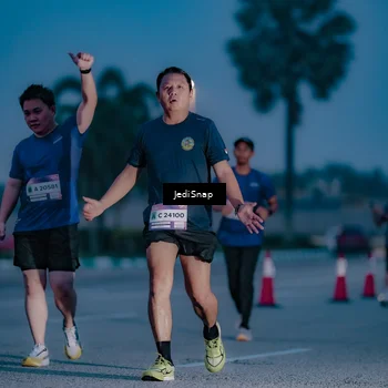 Runner Photo 7517728