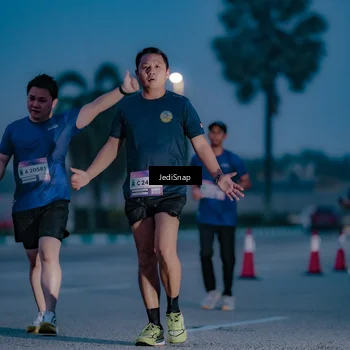 Runner Photo 7517729