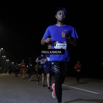 Runner Photo 7517742