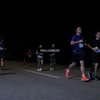 Runner Photo 7517745