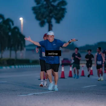 Runner Photo 7517758