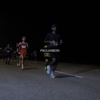 Runner Photo 7517762
