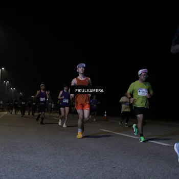 Runner Photo 7517771