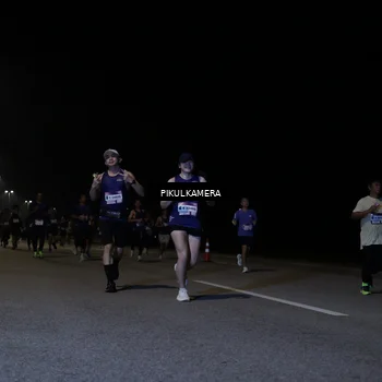 Runner Photo 7517774