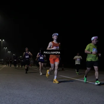 Runner Photo 7517776