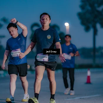 Runner Photo 7517782