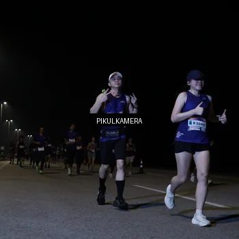 Runner Photo 7517785
