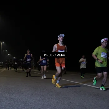 Runner Photo 7517786