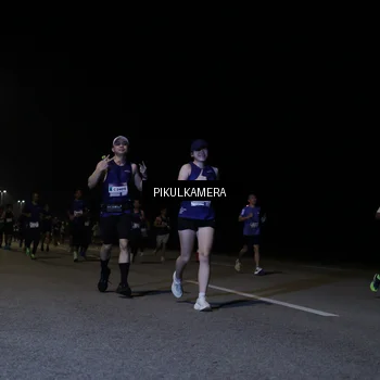 Runner Photo 7517788