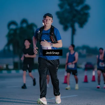 Runner Photo 7517789