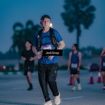Runner Photo 7517793