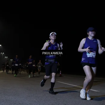 Runner Photo 7517797