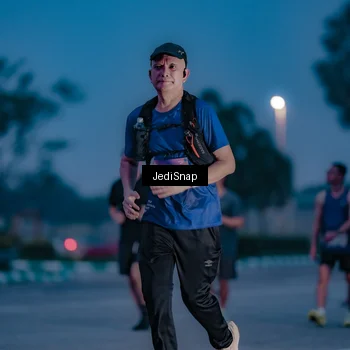 Runner Photo 7517800