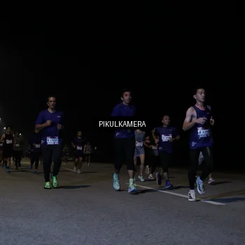 Runner Photo 7517806