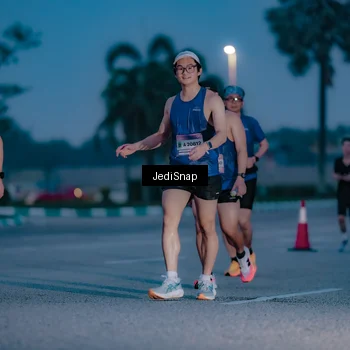 Runner Photo 7517829