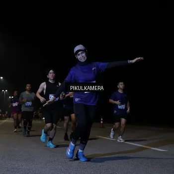 Runner Photo 7517833