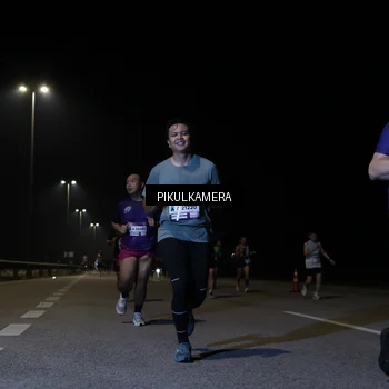 Runner Photo 7517869