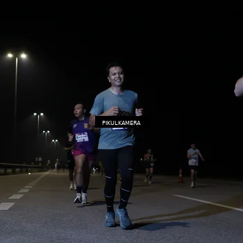 Runner Photo 7517880