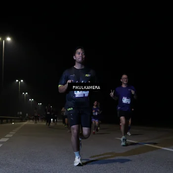 Runner Photo 7517897