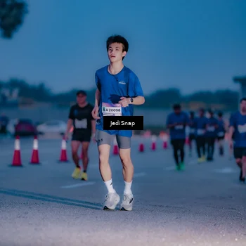 Runner Photo 7517908