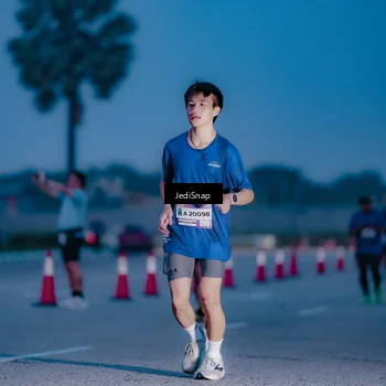 Runner Photo 7517918