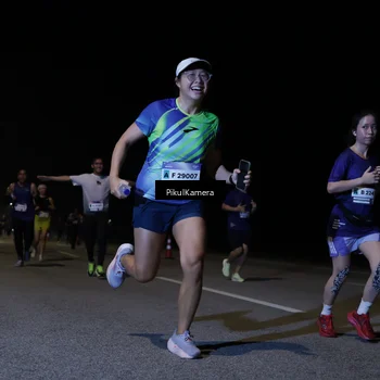 Runner Photo 7517931