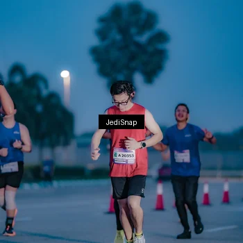 Runner Photo 7517954