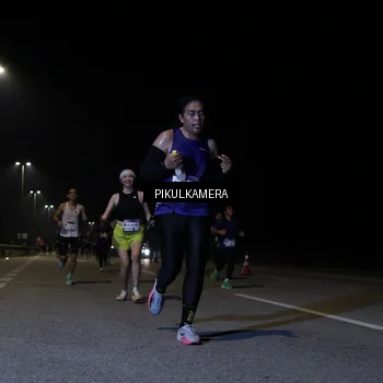 Runner Photo 7517960