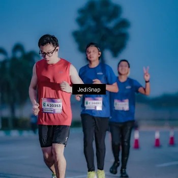 Runner Photo 7517964