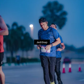 Runner Photo 7517972