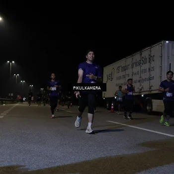 Runner Photo 7517994