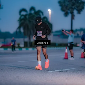 Runner Photo 7517997